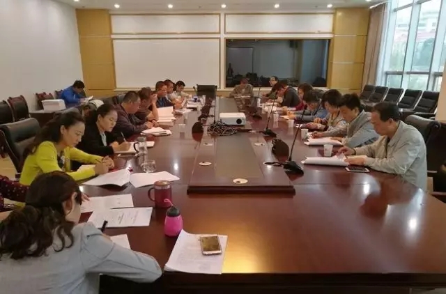 青海花久高速公路項目會議 青海花久高速公路項目會議